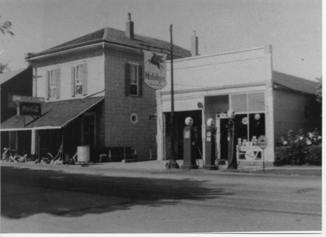 1900s Main Street